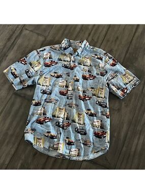 Clear Water Outfitters Classic Cars Button-Down Hawaiian Shirt - Size Large